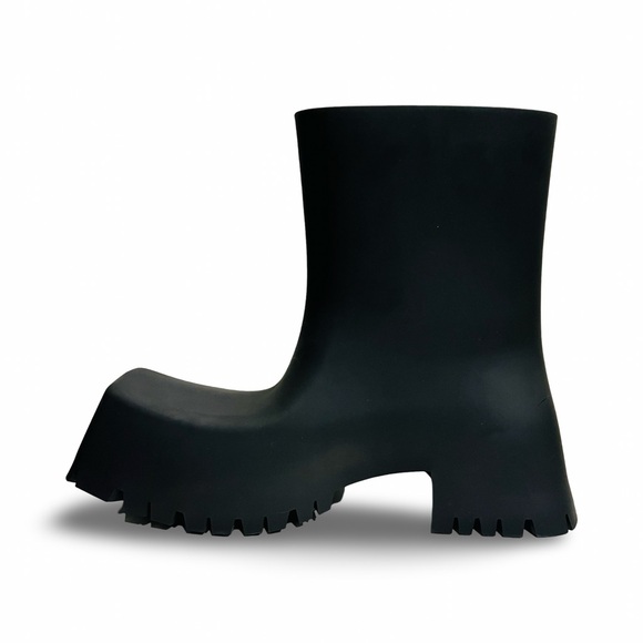 Balenciaga Men’s Trooper Rubber Boots - Picture 3 of 14